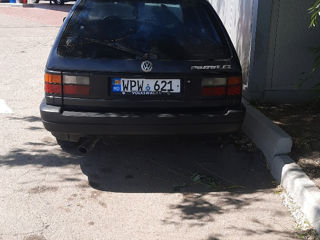 Volkswagen Passat foto 3