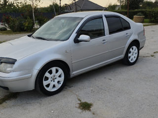 Volkswagen Jetta foto 5