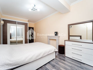 Apartament cu 2 camere, 71 m², Buiucani, Chișinău foto 3