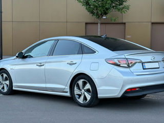 Hyundai Sonata foto 4