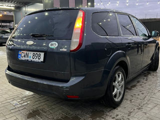 Ford Focus foto 9