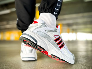 Adidas Response Cl White/Red foto 8