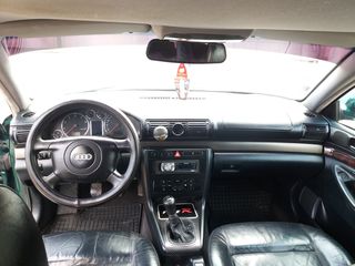 Audi A4 foto 6