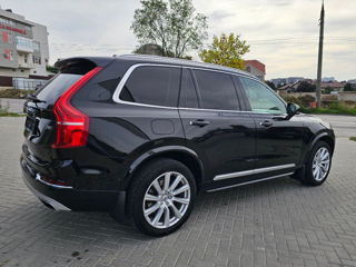 Volvo XC90 foto 2