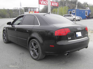 Audi A4 foto 1