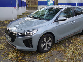 Hyundai IONIQ foto 3