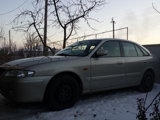 Mazda 626 foto 4