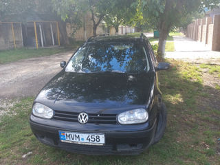 Volkswagen Golf foto 1