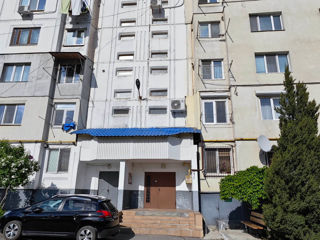 Apartament cu 2 camere, 52 m², Paminteni, Bălți foto 2