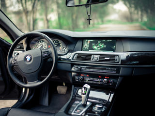 BMW 5 Series foto 2