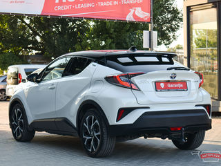 Toyota C-HR foto 6