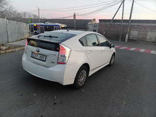 Toyota Prius foto 4