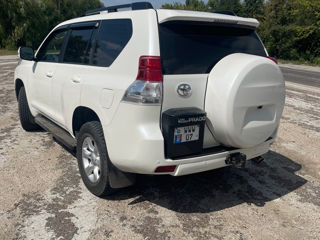 Toyota Land Cruiser Prado foto 4