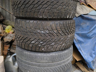 Nokian Hakkapeliitta R3 275/35/R19 + Michelin Pilot Alpin 245/40/R19