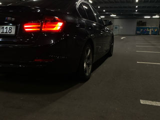 BMW 3 Series foto 9