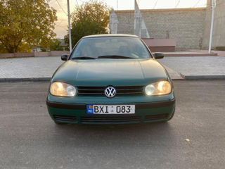 Volkswagen Golf foto 2