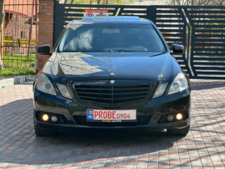 Mercedes E-Class foto 2