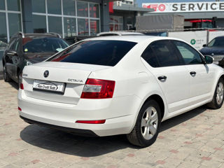 Skoda Octavia foto 4