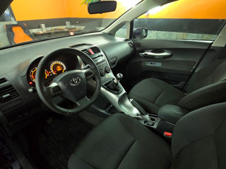 Toyota Auris foto 7