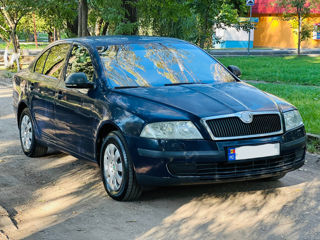 Skoda Octavia foto 2