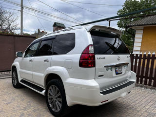 Lexus GX Series фото 4