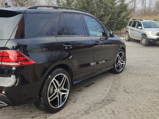 Mercedes GLE foto 8