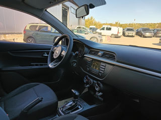 KIA Rio foto 11