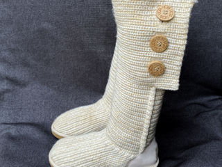 UGG Classic Cardy Knit Boots. Размер 37. Оригинал. В идеальном состоянии. foto 2