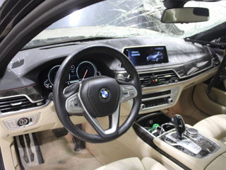 BMW 7 Series foto 7