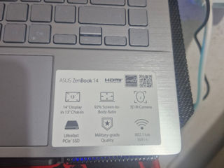 Asus zenbook 14 foto 6