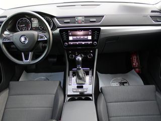 Skoda Superb foto 5