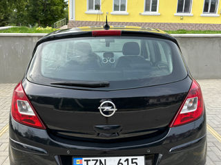 Opel Corsa foto 6