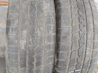 2 anvelope de iarna 235/60 R18