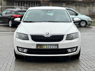 Skoda Octavia foto 2