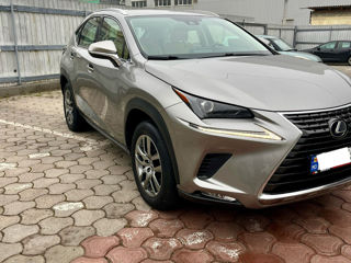 Lexus NX Series foto 2