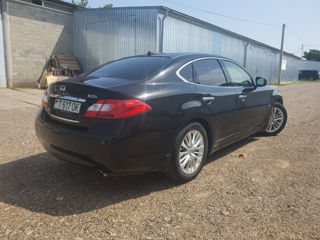 Infiniti M foto 5