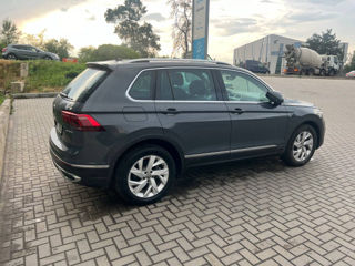 Volkswagen Tiguan foto 2