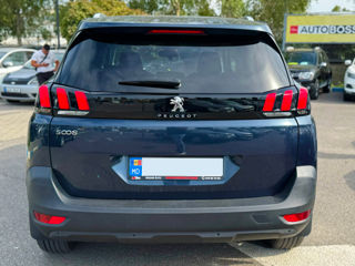 Peugeot 5008 foto 6