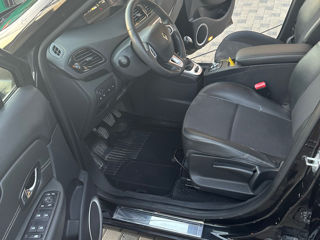 Renault Grand Scenic foto 6