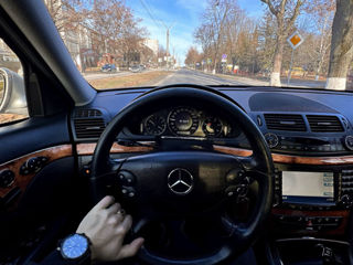 Mercedes E-Class foto 4