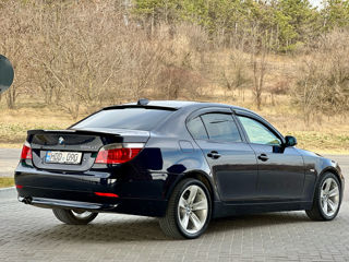 BMW 5 Series foto 3