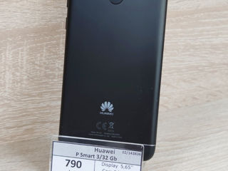 Huawei P Smart 3/32 Gb. Pret 790 Lei