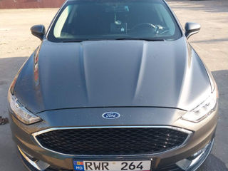 Ford Fusion foto 3