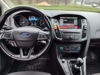 Ford Focus foto 5