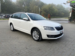 Skoda Octavia foto 7