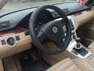 Volkswagen Passat foto 4