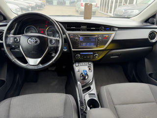 Toyota Auris foto 8