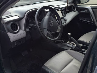 Toyota Rav 4 foto 6