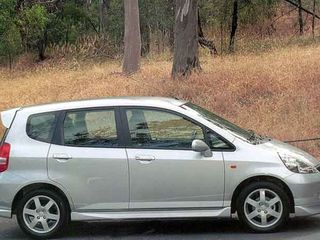 Honda jazz  2004 запчасти