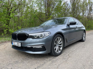 BMW 5 Series foto 1